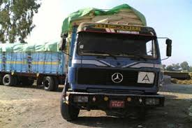 “تصديري مواد البناء” يحذر من تداعيات قرار حظر سير سيارات النقل نهارا في مذكرة لوزير الصناعة