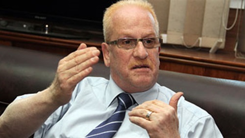 100 % نموا فى ايرادات صالة رجال الأعمال الشهر الماضى