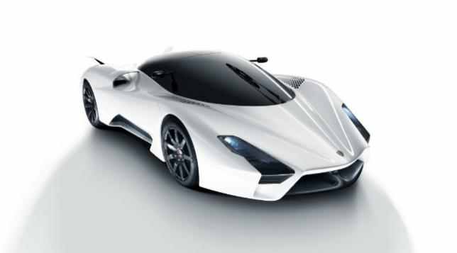 ما هي تحديات تطوير عجلات أسرع سيارة في العالم