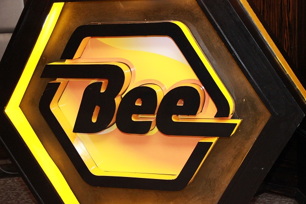 ” Bee” تفعل خدمة فودافون كاش بالتعاون مع بنك التعمير و الاسكان