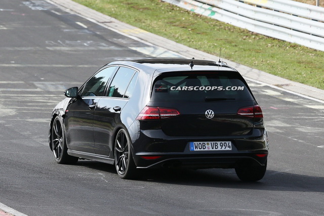 طرح جولف آر 2015 فى الولايات المتحدة يناير المقبل