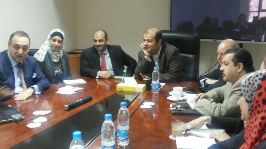 وزير التموين ع المهندس منصور عامر