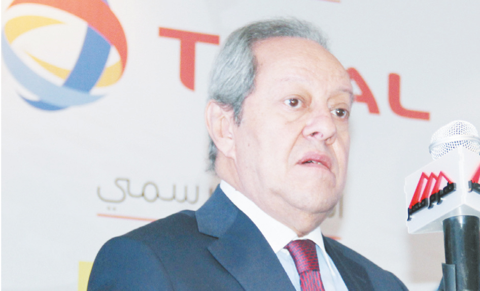 وزير الصناعة