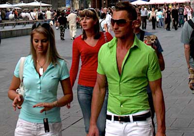 رجال الأعمال يطالبون بتطبيق نظام المقايضة لحل أزمة مستحقات السياحة مع الجانب الروسى