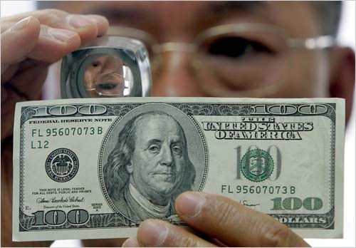 كيف تكشف تزوير الدولارات ؟