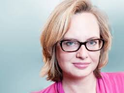 رئيس تحرير مجلة فورن الإنجليزية