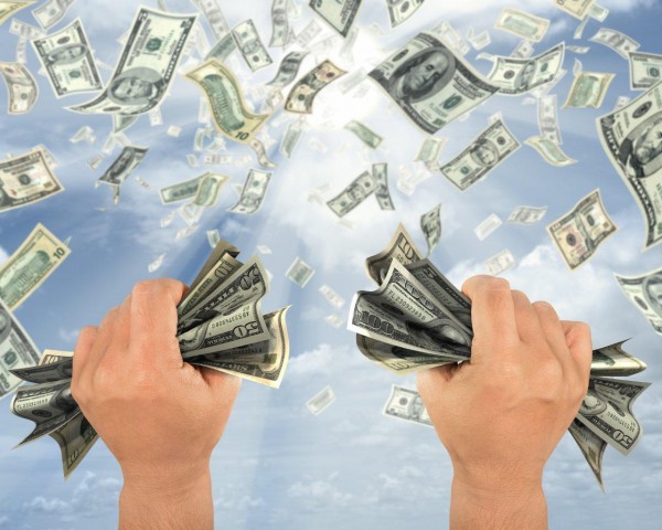 العادات المالية