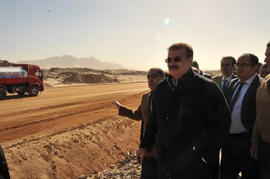 وزير النقل فى جولة تفقدية لمشروعات النقل