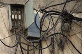 ضبط 6 آلاف و438 قضية سرقة تيار كهربائي في مجال التوصيلات غير القانونية