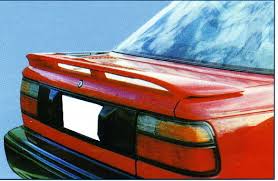 ماذا تفعل اذا تعرض مصباح سيارتك الخلفي لشرخ ؟