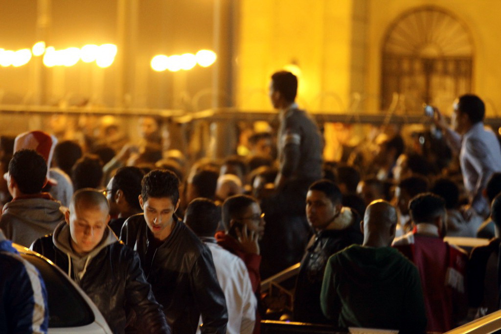 اشتباكات الشرطة مع وايت نايتس الزمالك