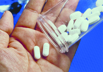 حماية المستهلك يحذر من شراء المنتجات الطبية المحظورة لخطورتها على الصحة العامة