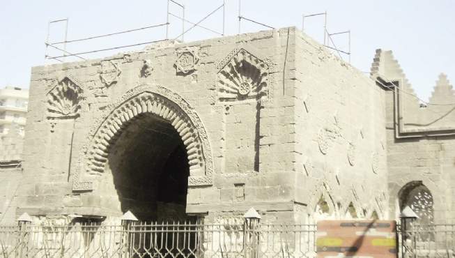 88 مليون جنيه منحة إضافية من كازاخستان لترميم مسجد الظاهر بيبرس