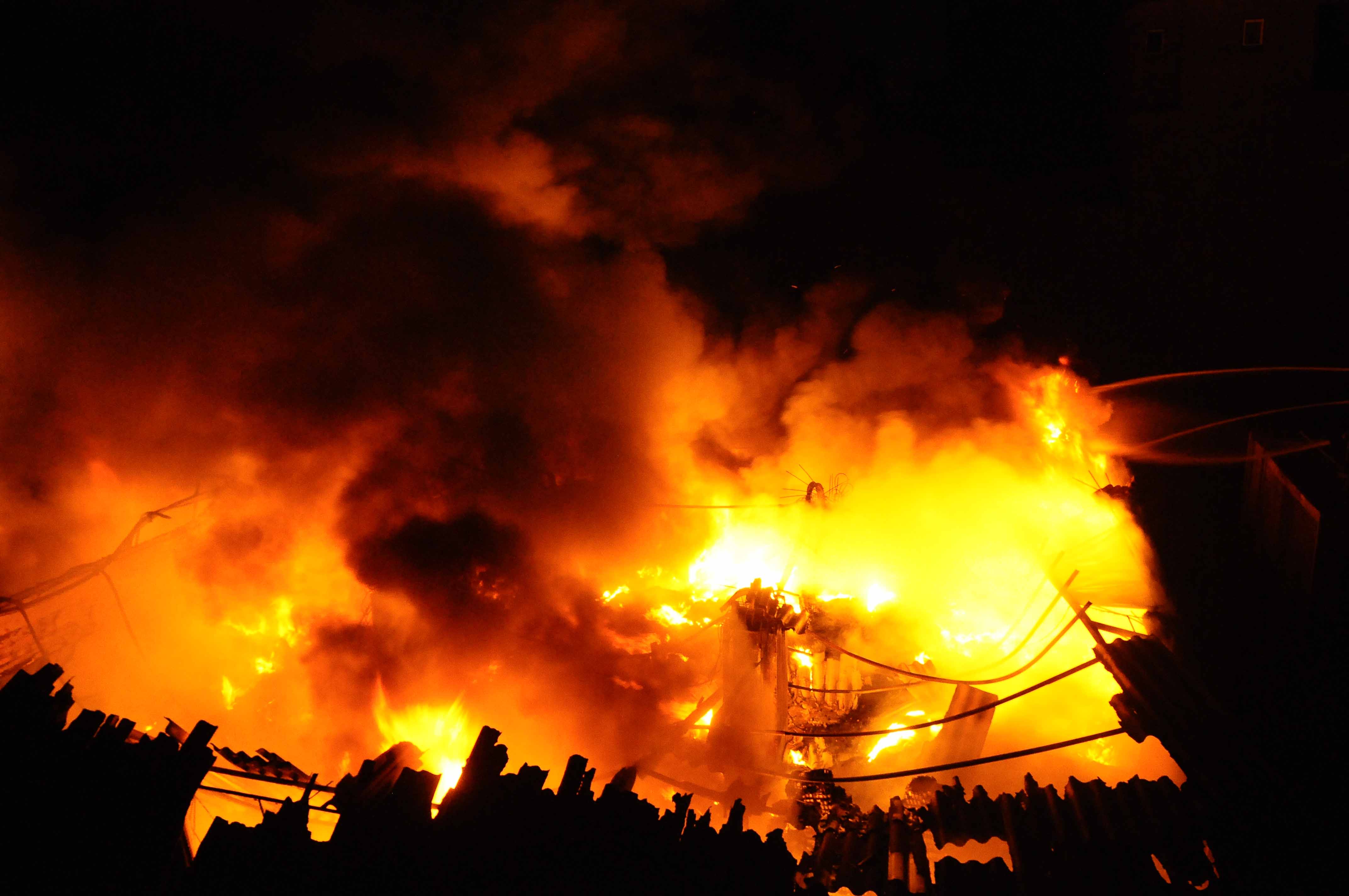 حريق مصنع الشبراويشى بالعمرانية