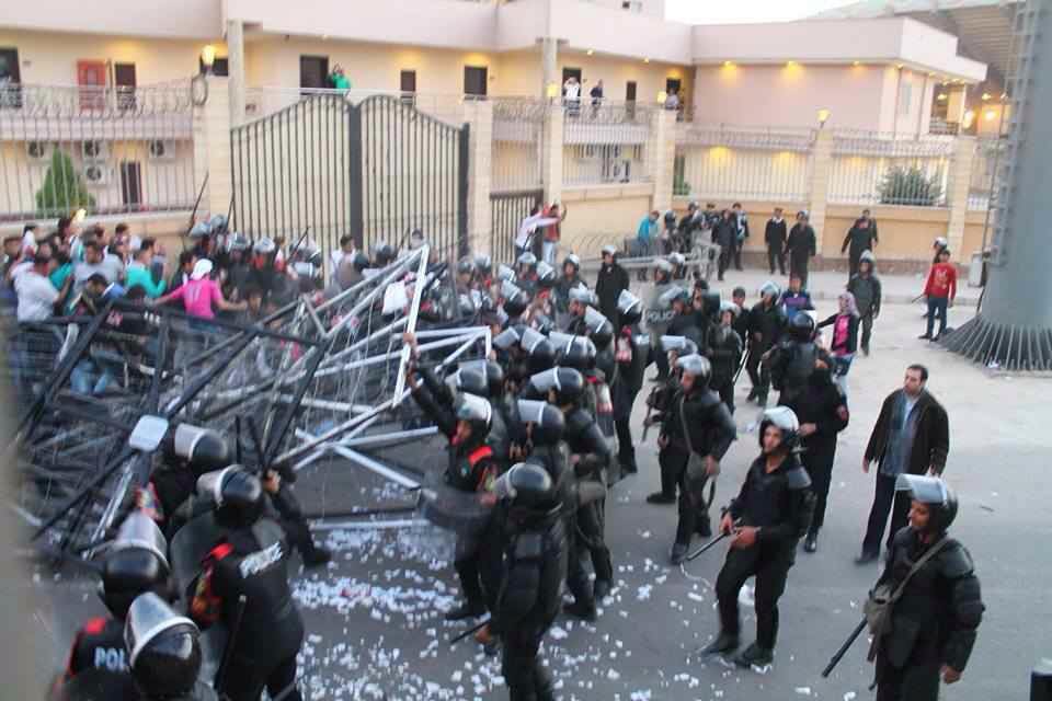 اشتباكات الوايت نايتس والشرطة