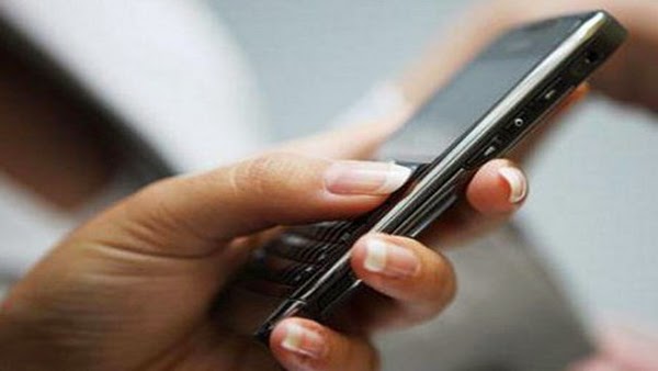 تعرف على تطبيق “مزحة” لعمل صور مضحكة وساخرة