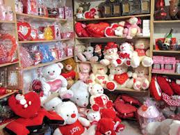 محلات هدايا عيد الحب