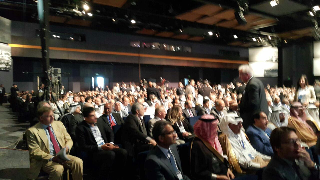 المؤتمر الاقتصادي.. قاعة المؤتمرات فى استقبال السيسى الان