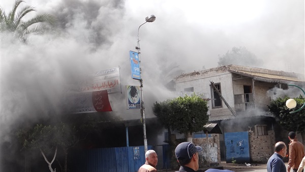 السيطرة على حريق بجوار خزان سولار محطة كهرباء المحمودية بالبحيرة دون إصابات