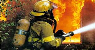 السيطرة على 3 حرائق بالعاشر من رمضان والبحيرة والغرد