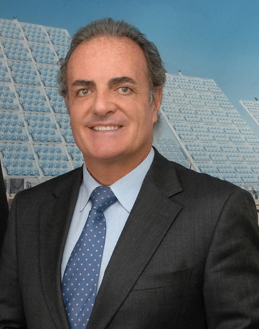 “عبد اللطيف جميل” تستحوذ على “FRV ” المطور لمحطات الطاقة الشمسية