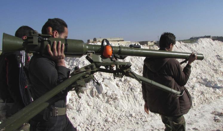 المرصد السوري: مقاتلو معارضة يقصفون مدينة حلب ومقتل خمسة على الأقل