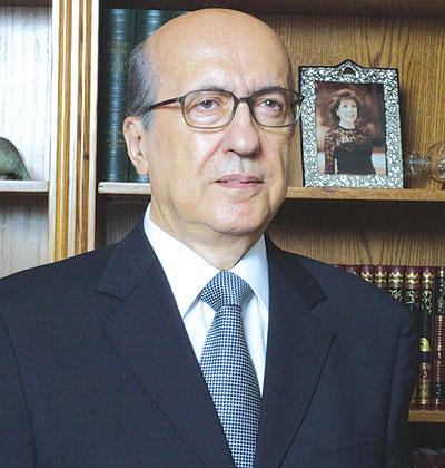 رئيس مجلس إدرة الإتحاد الدولى للمصرفيين العرب