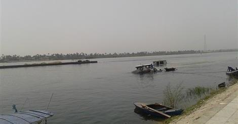 القابضة للمياه : اعادة تشغيل المحطات المتوقفة عن العمل اثر انقلاب صندل محمل بالفوسفات