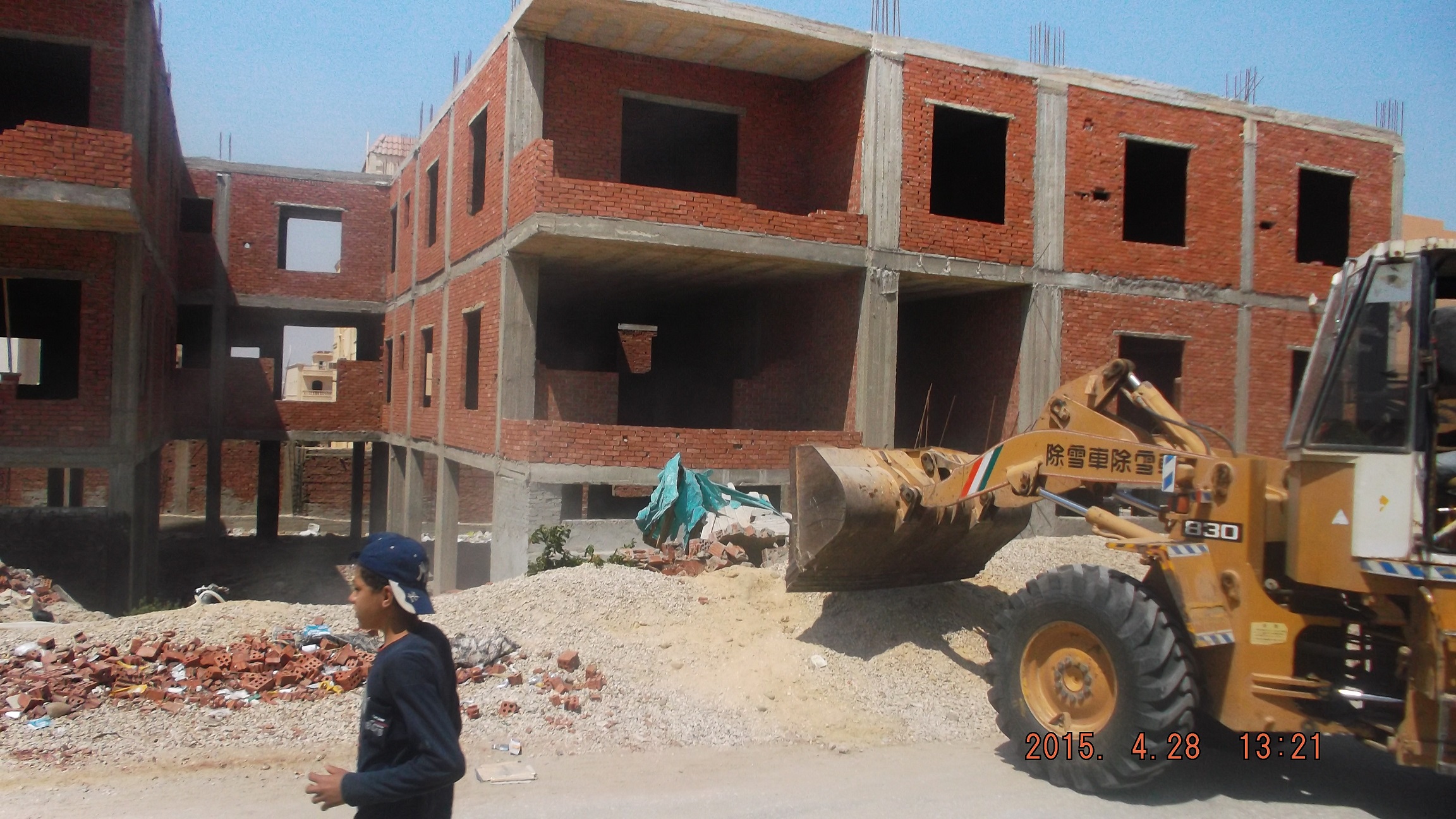 إزالة تعديات “الأقصر الجديدة” لبدء تنميتها