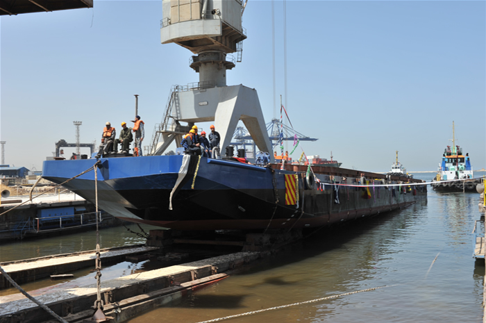 “السيسي” يفتتح تطوير وتحديث ترسانة الاسكندرية