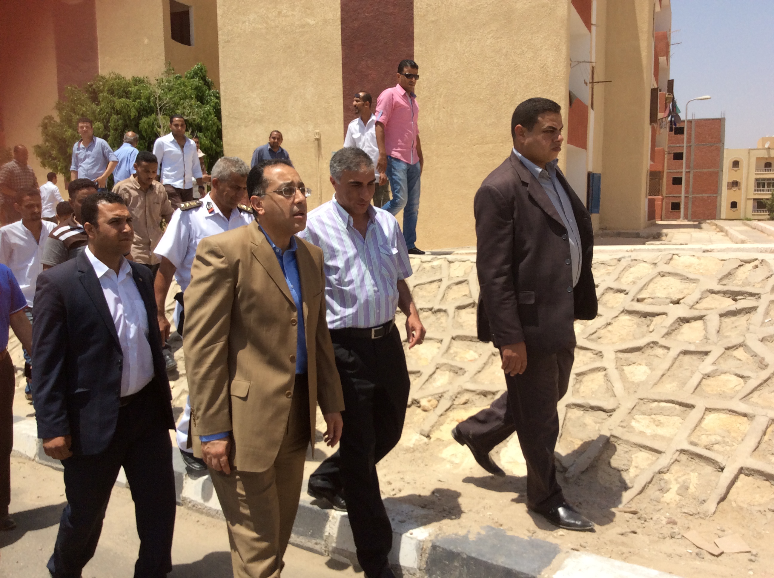 1000 وحدة فى العبور ضمن “المليون” و89 عمارة فى “دار مصر”