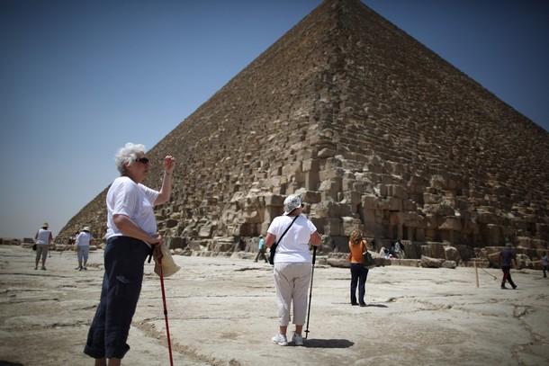 التعبئة والإحصاء: 7.4% ارتفاعاً فى عدد السائحين القادمين إلى مصر فى إبريل الماضي