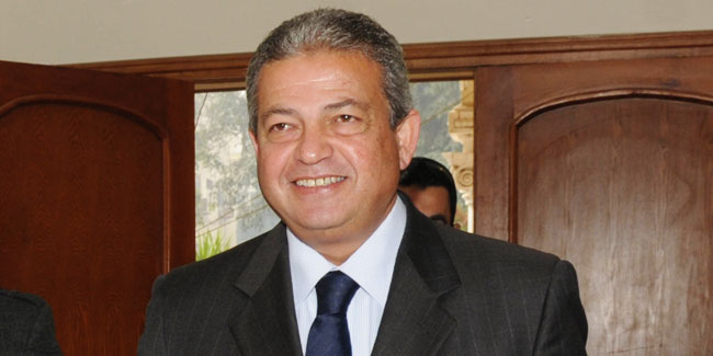 وزير الرياضة يضع حجر أساس إنشاء صالة مغطاة بمطروح بتكلفة 16 مليون جنيه