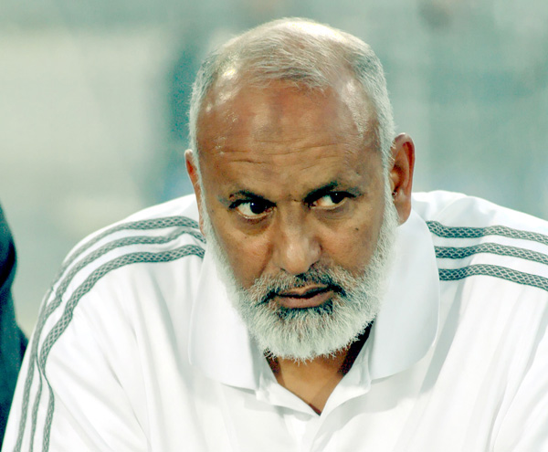 المصري يضم 20 لاعبا استعدادا لموقعة الاهلي