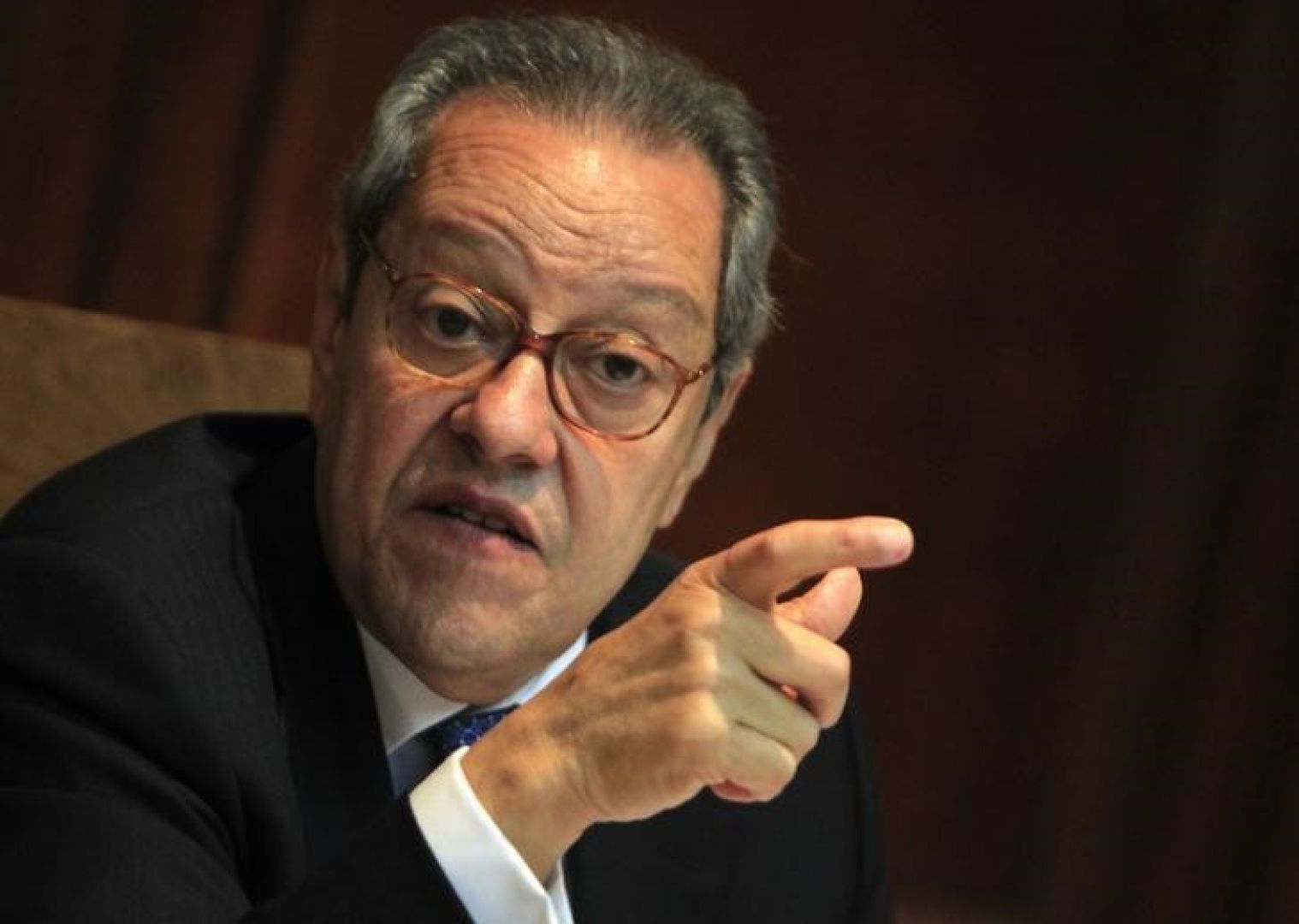 تكثيف الرقابة على المصانع الغذائية ومراكز خدمة وصيانة السيارات و التبريد والتكييف