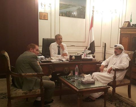 محافظ المنيا يبحث مع مستثمر إماراتي فرص التعاون المشتركة