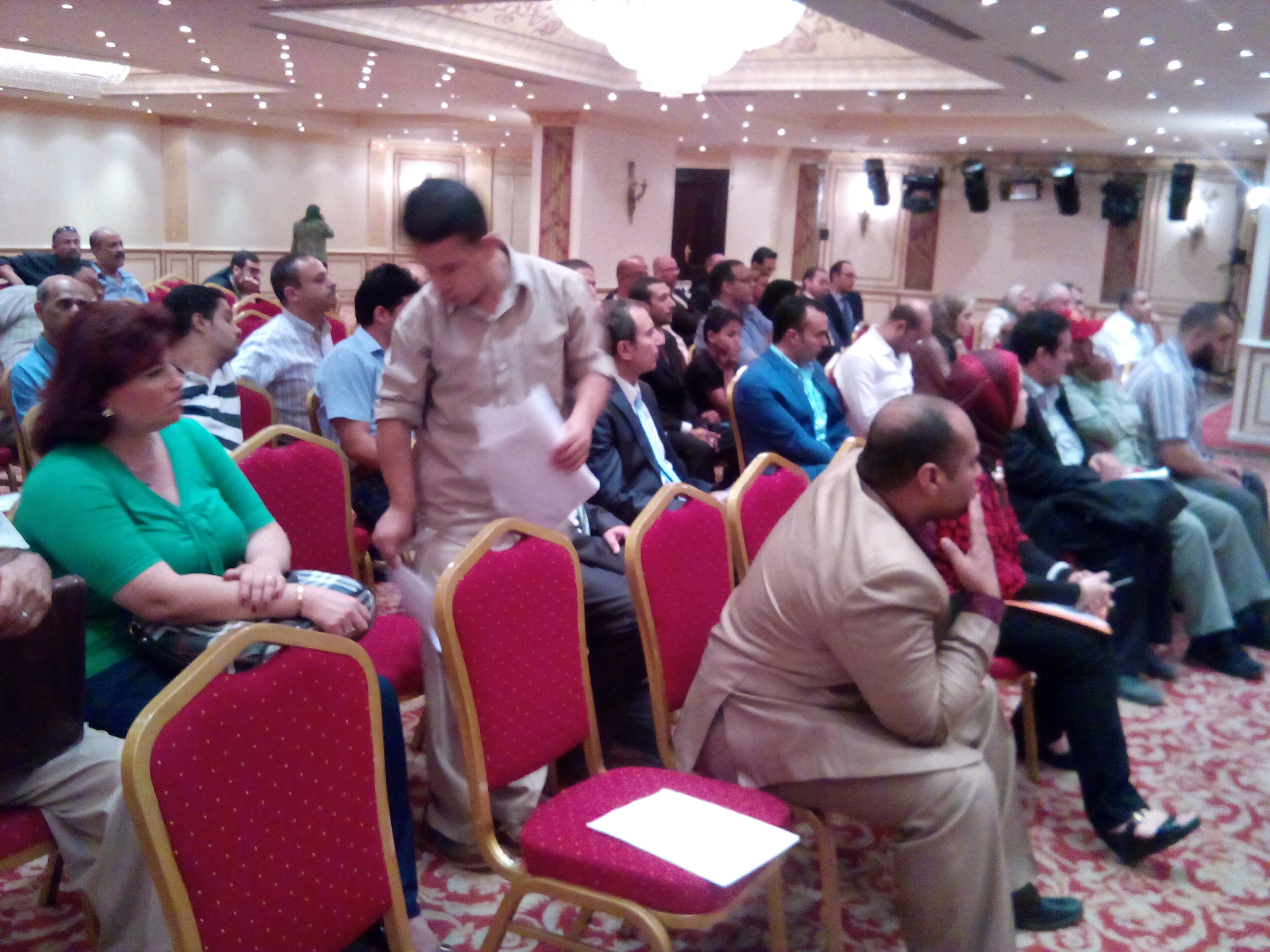 الآن ..مساهمو “العربية للاستثمارات” يطالبون الادارة بشراء أسهم خزينة .. والمجلس السيولة لا تكفى