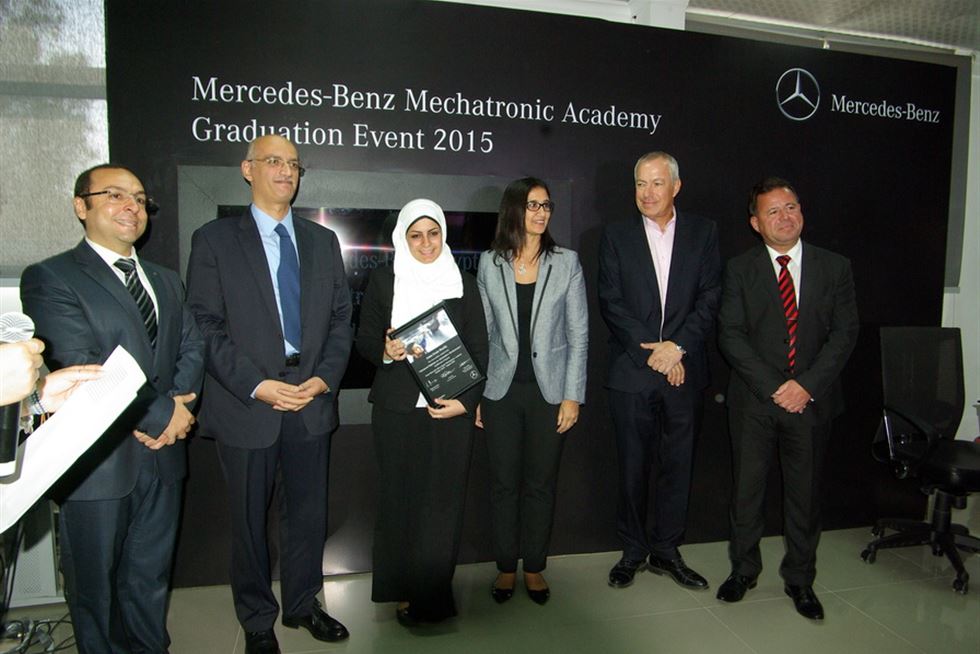 “مرسيدس- بنز” للتطوير والتدريب المهني تحتفل بتخريج الدفعة الأولى