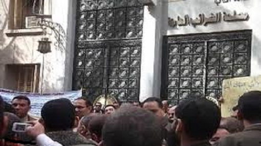 قانون “الخدمة المدنية” لا تراجع ولا إستسلام