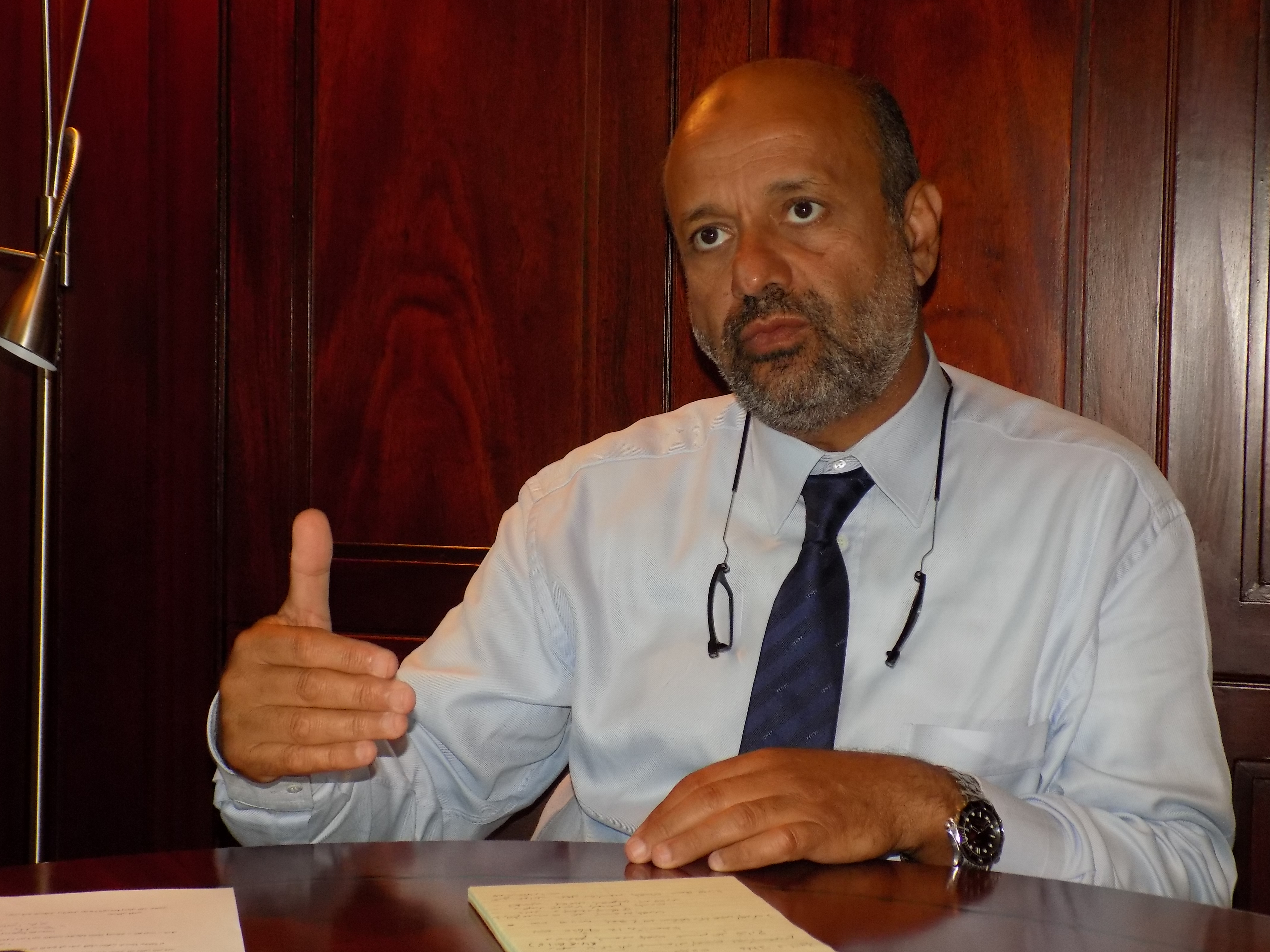 عبدالعزيز شاهين