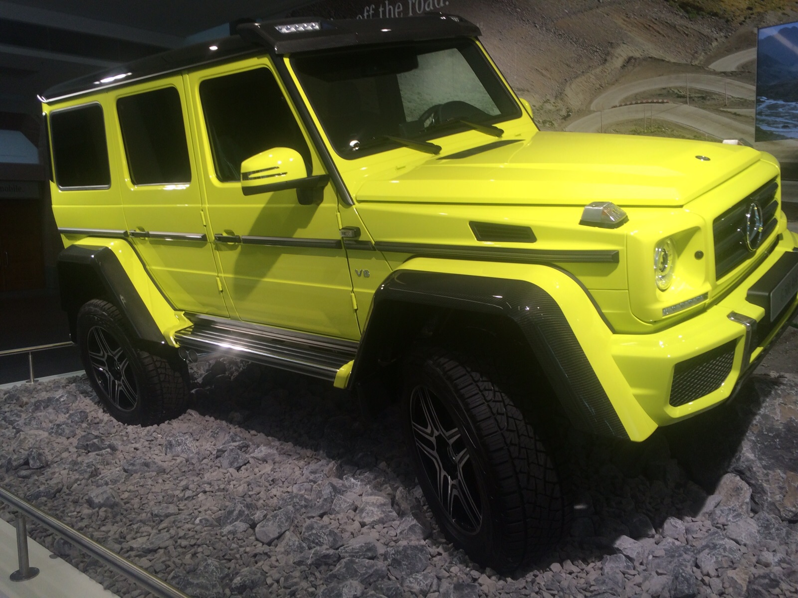 بالصور.. أخر موديلات سيارات مرسيدس فى معرض فرانكفورت بألمانيا