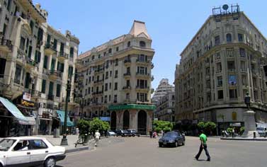 عودة الطلب على الإيجارات الإدارية والتجارية بـ”وسط البلد”