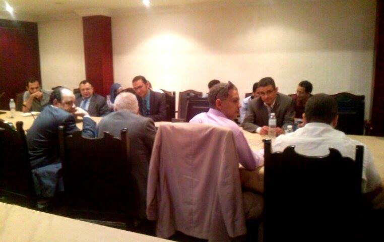 سماسرة الأوراق المالية يقترحون تأسيس شركة قابضة خلال إجتماع الشعبة