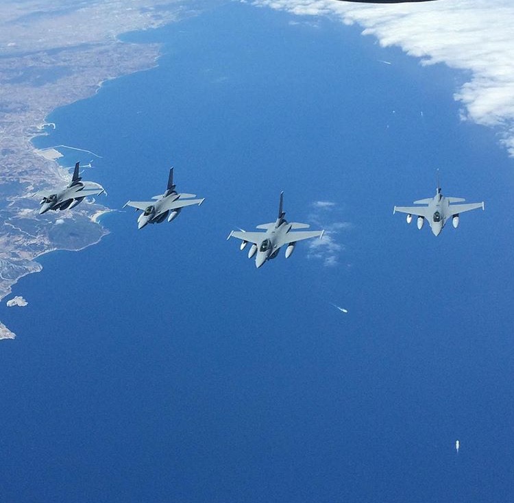 مصر تتسلم أربع مقاتلات F-16 من الولايات المتحدة