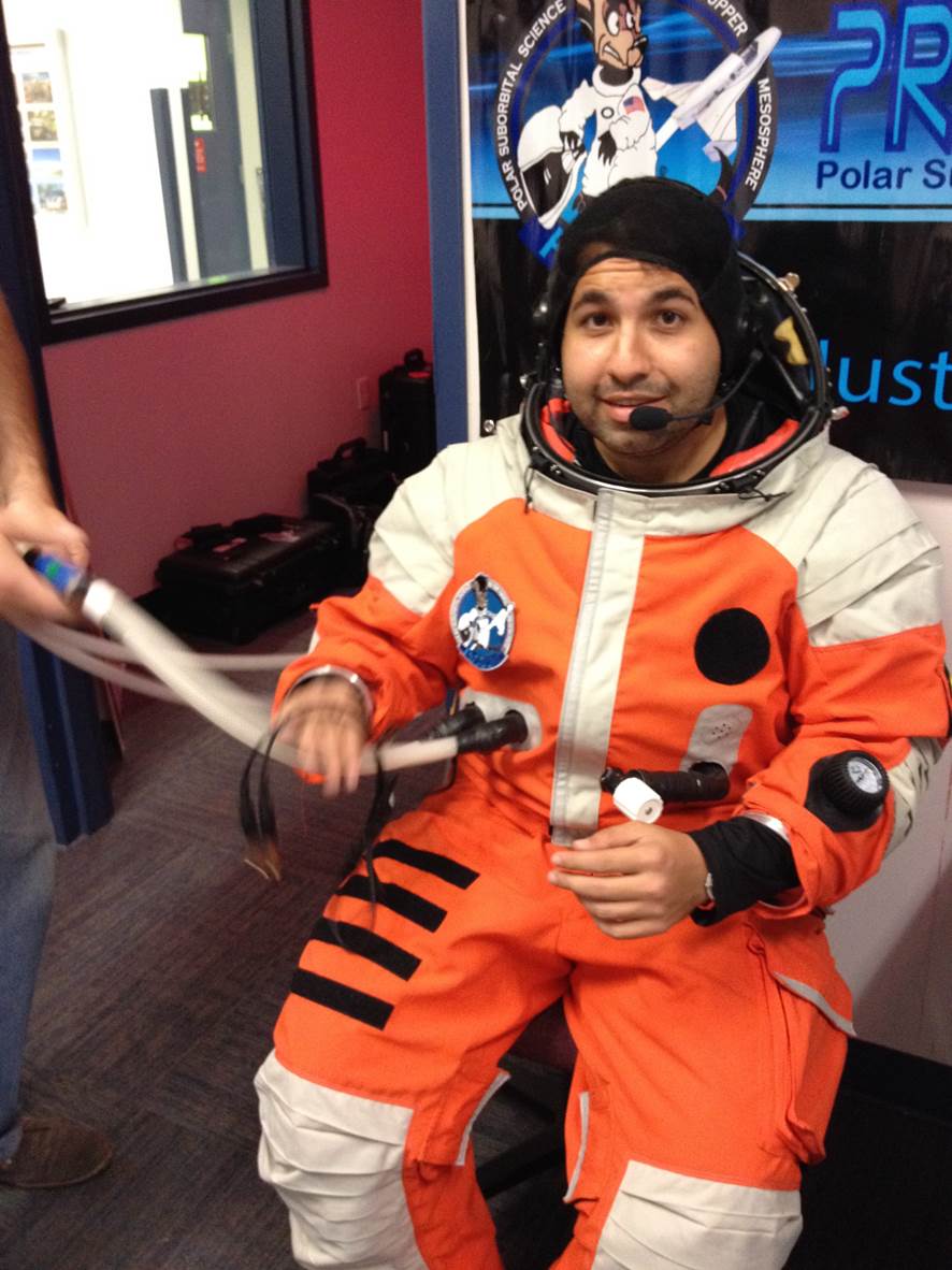 أكرم عبد اللطيف : ” لما بتكلم فى مصر عن حلمى بالسفر للفضاء كانوا بيضحكوا”