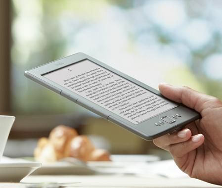 “الاتصالات” تعتمد على 200 جهاز قارىء الكتروني في 34 لجنة بالخارج