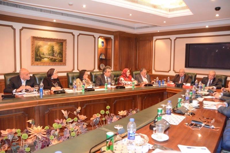 وزيرا الطيران والسياحة يعقدان اجتماعا تنسيقيا بين القطاعين