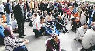 اعتصام موظفى العربية وبولفارا