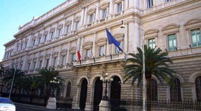 خطط إيطاليا للتخلص من الديون الرديئة تلقى معارضة من الاتحاد الأوروبي