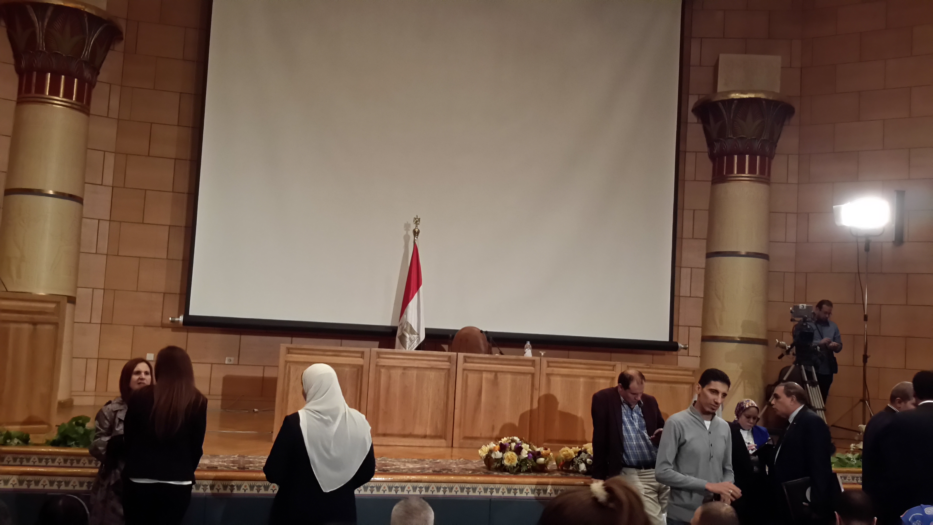 تغيب وزير الطيران عن مؤتمر لجنة التحقيقات فى الطائرة الروسية المنكوبة